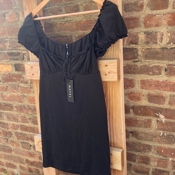 NWT S Motel UO Gaina Dress - Picture 3 of 15